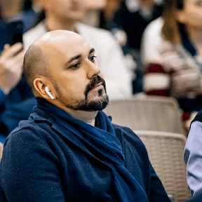 Олег Полежаев сотрудник BetInClick