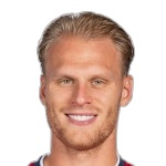 Митчел Баккер