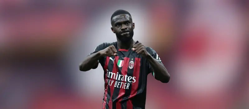 Милан — Удинезе статистика матча 11 апреля 2026