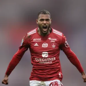 Брест — Ланс статистика матча 24 апреля 2026