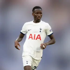 Тоттенхэм — Брайтон статистика матча 18 апреля 2026