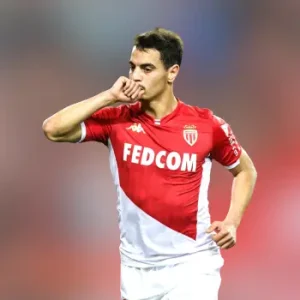 Монако — Осер статистика матча 19 апреля 2026